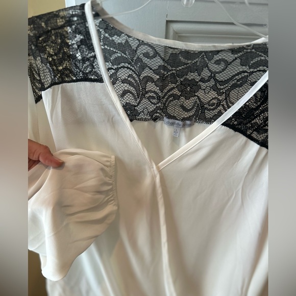 Donating 10/24 Like new! Charlotte Russe Sz L gorgeous top❣️ - Picture 8 of 10